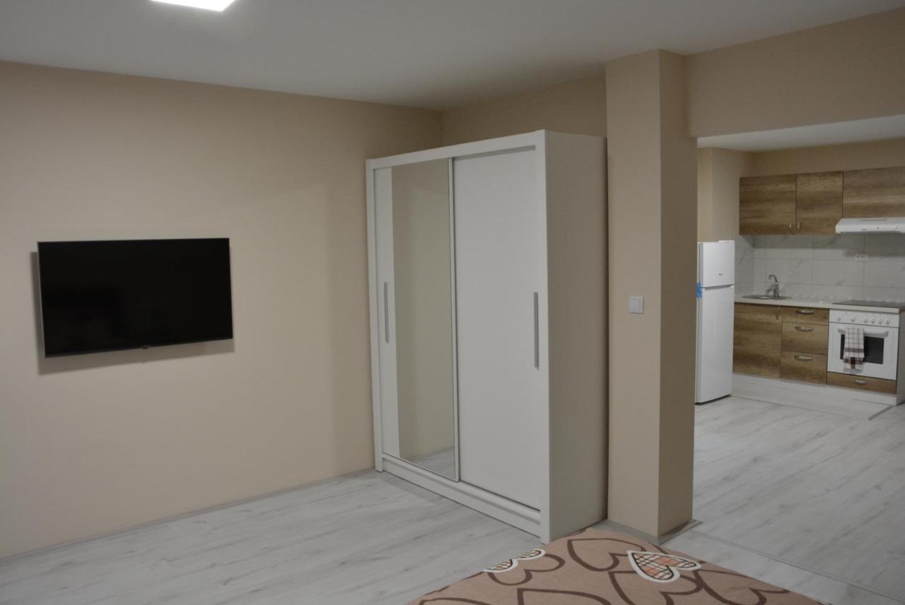Garden Apartmani ยาโกดินา ภายนอก รูปภาพ